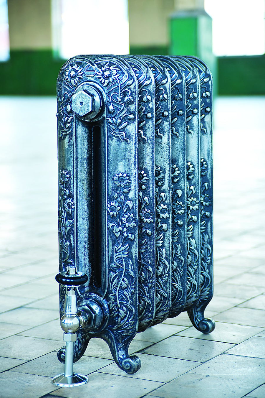 The Daisy cast iron radiator