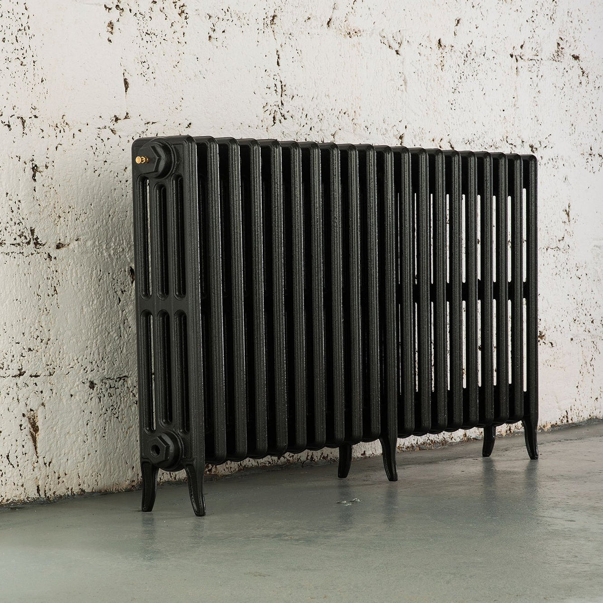 Neo Classic 4 Column Cast Iron Radiator