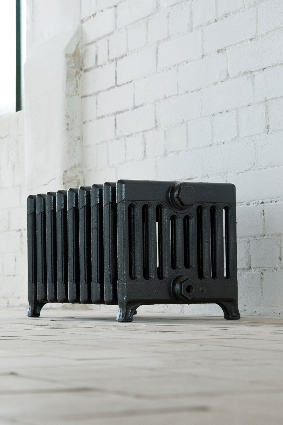 Neo Classic 9 Column Cast Iron Radiator
