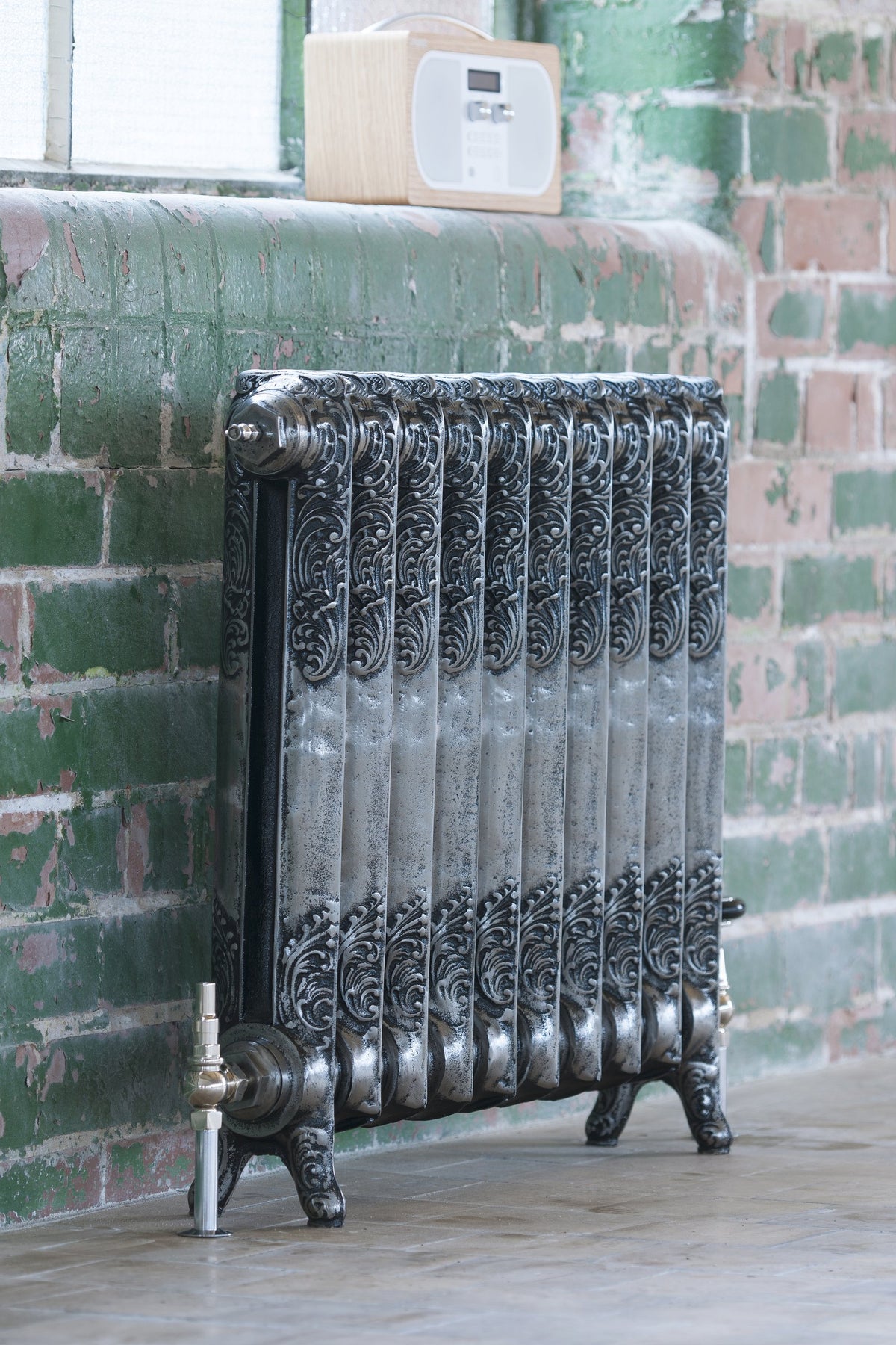 Rococo 1 Column Cast Iron Radiator