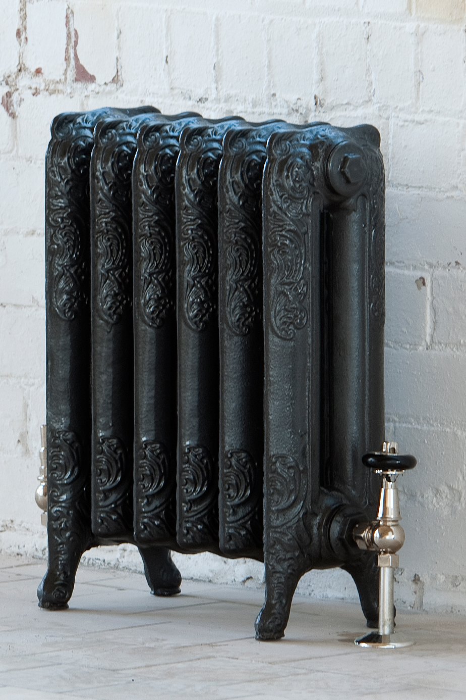 Rococo 2 Column Cast Iron Radiator